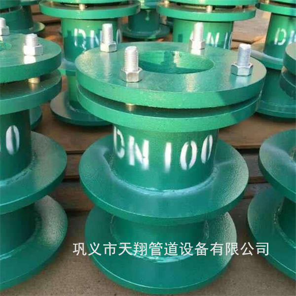 ��ɽ��ˮ�׹�